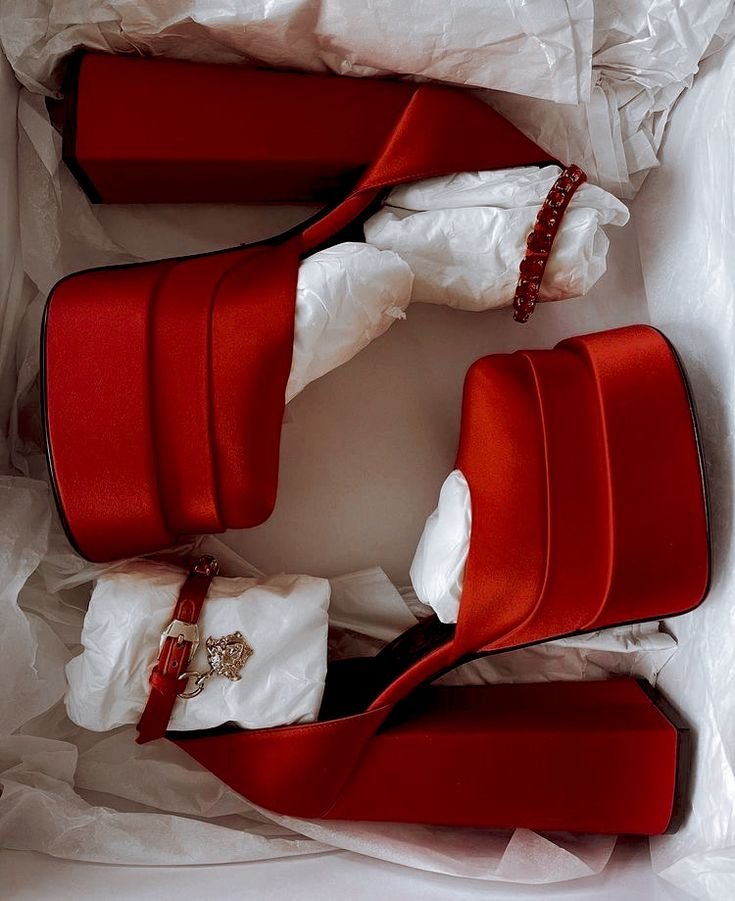 Bella863667's tweet photo. Stylish in red! ❤️🔥 These chic red high heels and matching accessories are perfect for turning heads. 💃✨  
#FashionForward #RedHot #ShoeGoals #ChicAndBold #StyleStatement #Fashionista #OOTD #GlamVibes 👠💄 https://t.co/D12l1ZeLgx