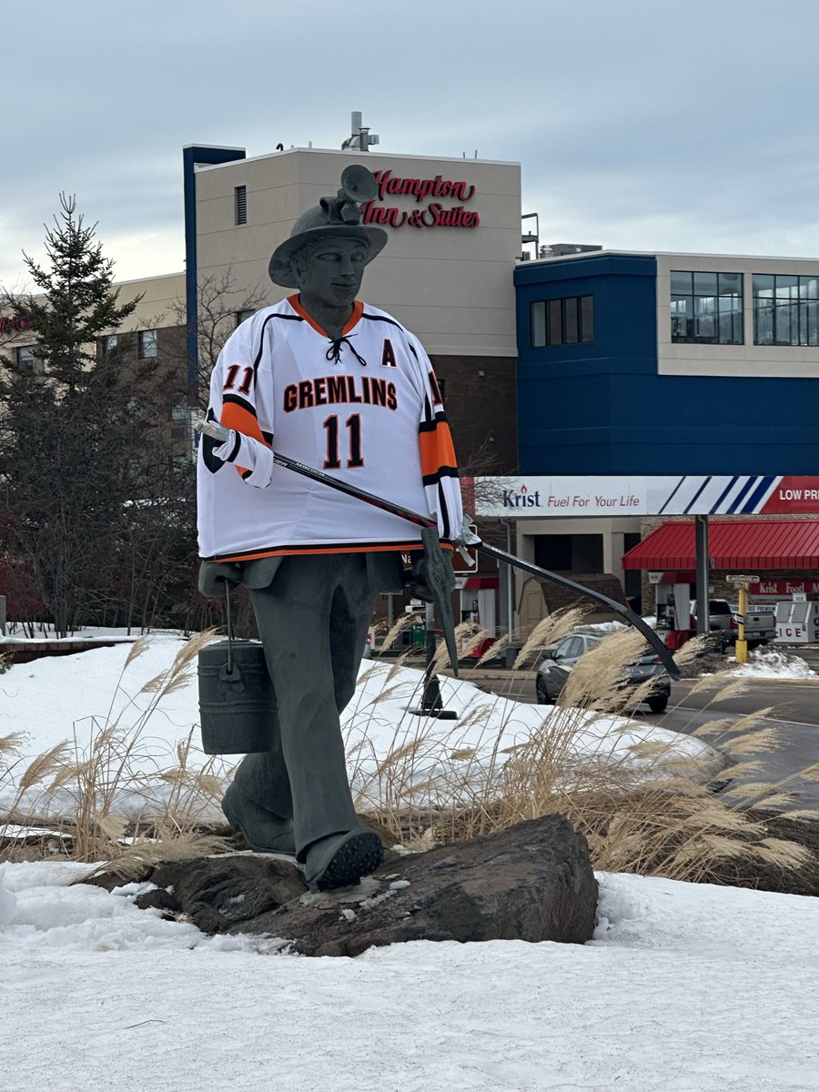 Gremlin Hockey tweet media