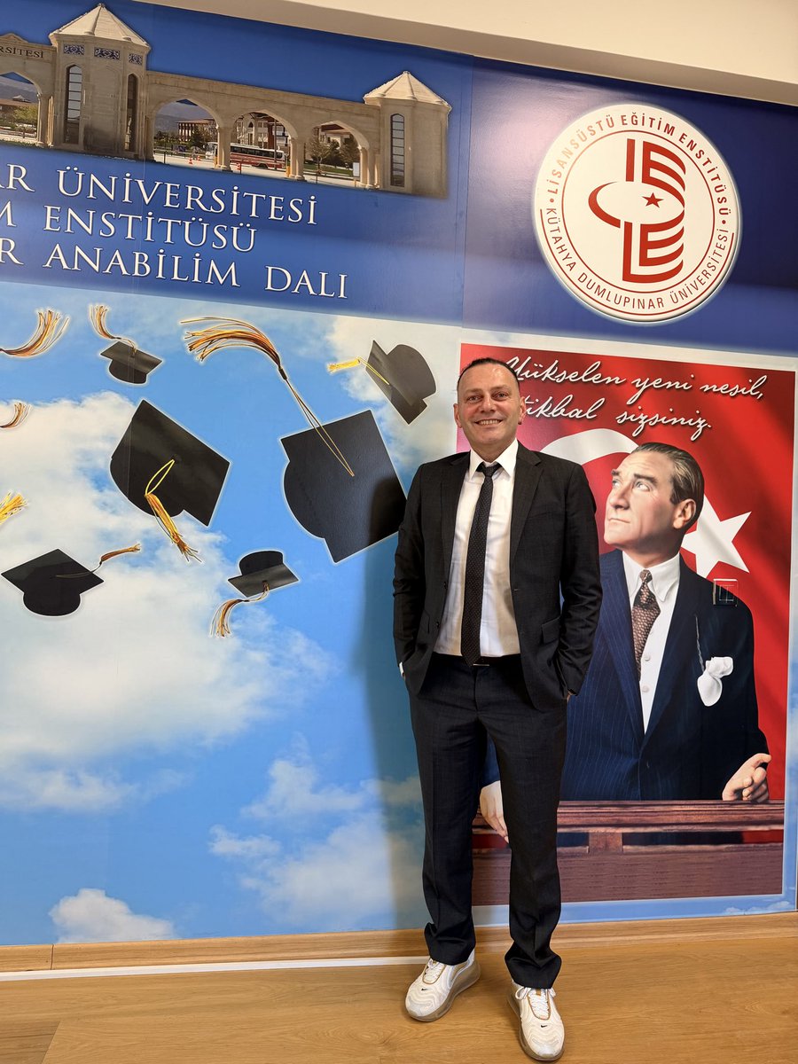 ICE_12_'s tweet photo. 15 kilo verilip 10 yılın üstüne takım elbise giyildiyse bir postu hak ediyordur sanırım. 😬 https://t.co/lL187bjfCa