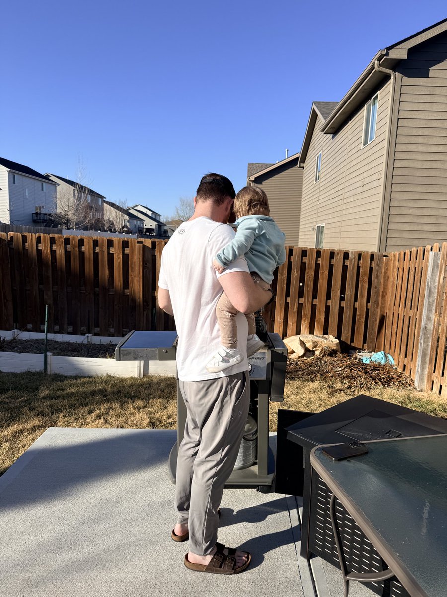 Kyle Hart tweet media