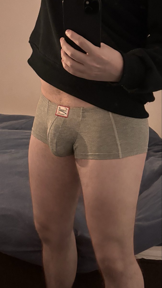 hung thick 🏴 tweet media