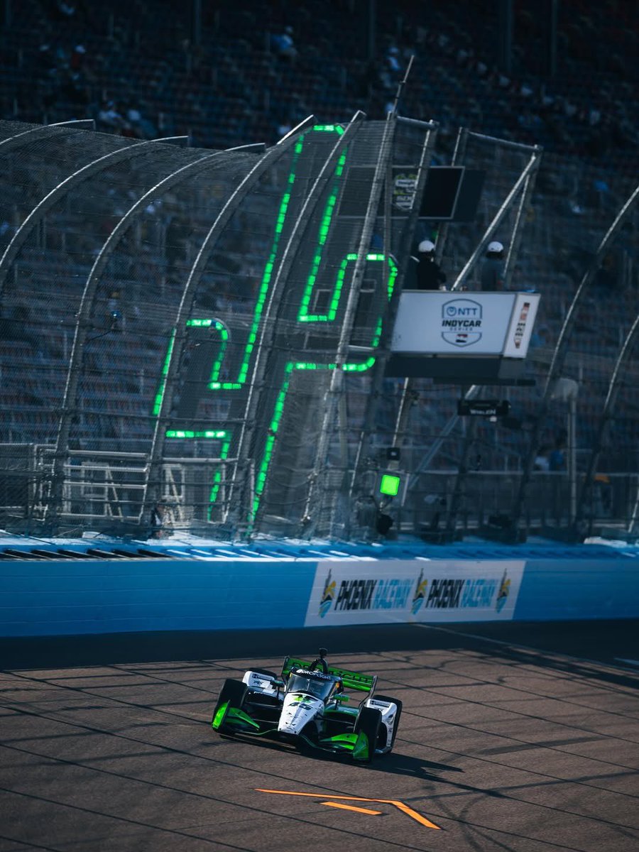 Louis Foster tweet media