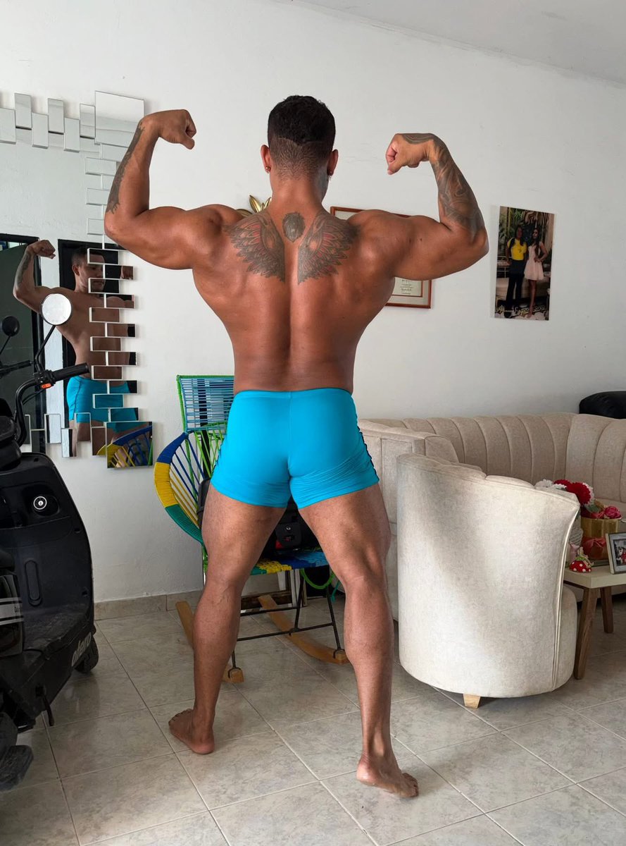 118kg de puro poder 🔥🔥🔥🔥

Te leo en los comentarios