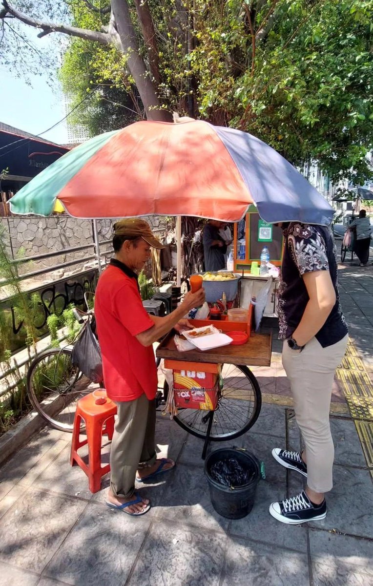 dimitrisz19 tweet media