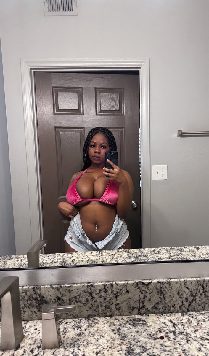 jayana 🏄🏾♀️ tweet media