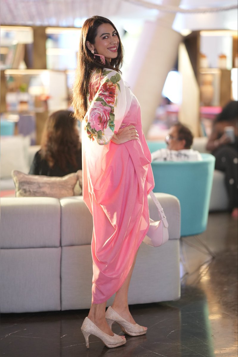 JoannedaCunha's tweet photo. Stepping into empowerment 🌸✨ Happy Women’s Day to all the amazing women out there – you inspire just by being you 💖 Sharing a throwback from a fashion show for the fabulous @therituberi – grateful for moments that celebrate women #WomensDay #RituBeri #Fashion https://t.co/dujkygR3F5