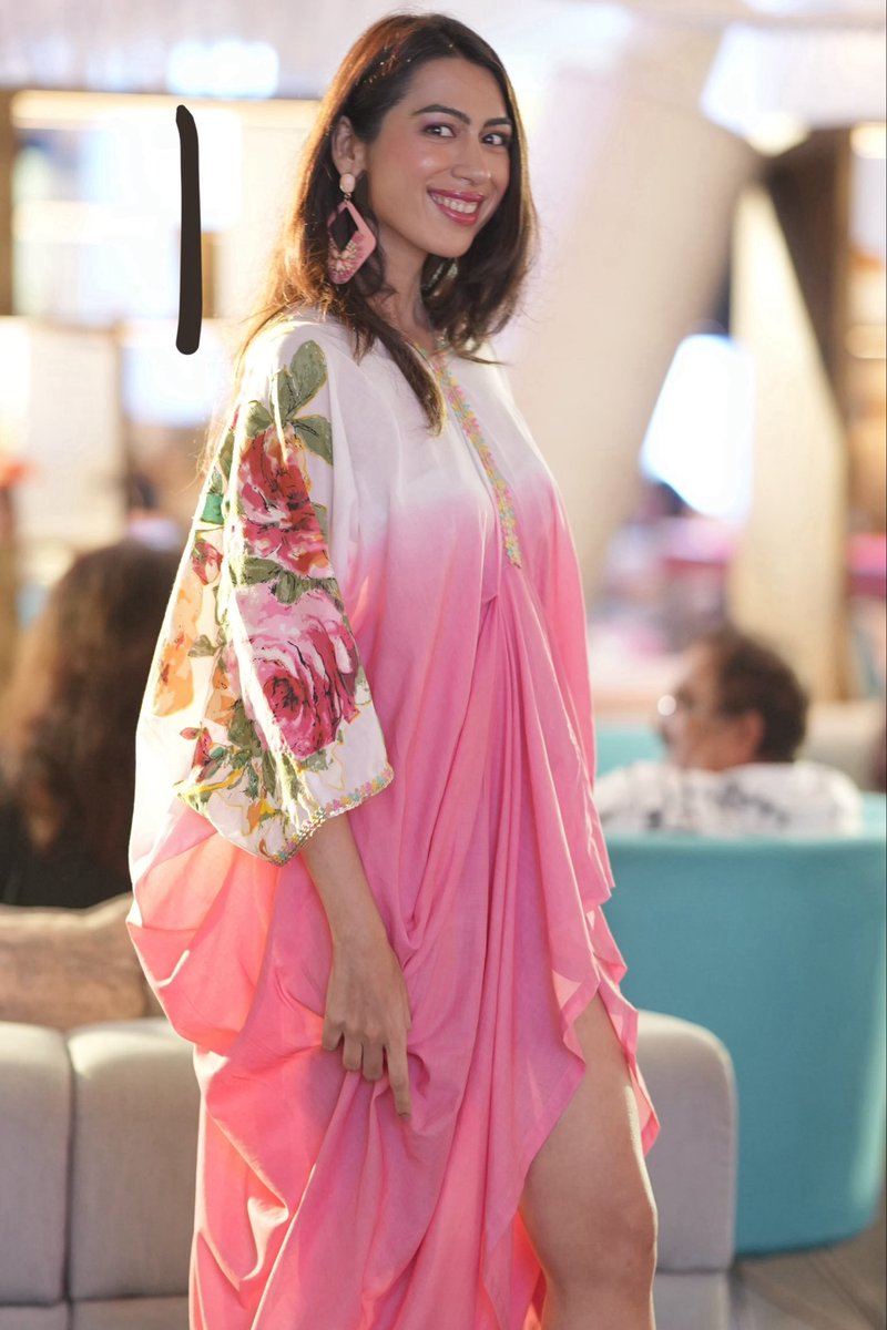 JoannedaCunha's tweet photo. Stepping into empowerment 🌸✨ Happy Women’s Day to all the amazing women out there – you inspire just by being you 💖 Sharing a throwback from a fashion show for the fabulous @therituberi – grateful for moments that celebrate women #WomensDay #RituBeri #Fashion https://t.co/dujkygR3F5