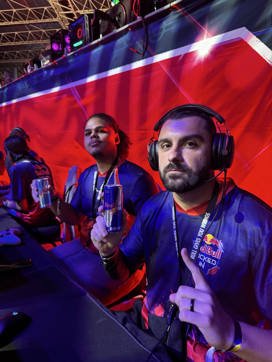 Julia "Bish" 🇿🇦 #ENTERLAN tweet media