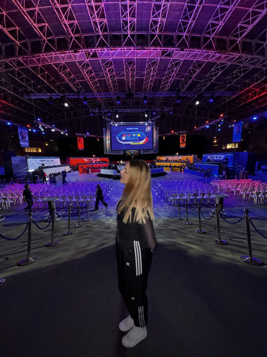 Julia "Bish" 🇿🇦 #ENTERLAN tweet media