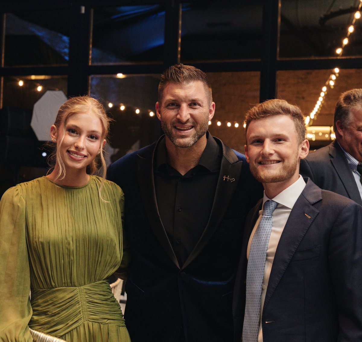 blakegrupe's tweet photo. So grateful to be apart of an amazing event with @tebowfoundation !! Honored to help support a foundation that continues fight for the MVPs of this world 🌎 

We spent two amazing days helping support their mission to bring Faith, Hope and Love to those needing a brighter day in their darkest hour of need.