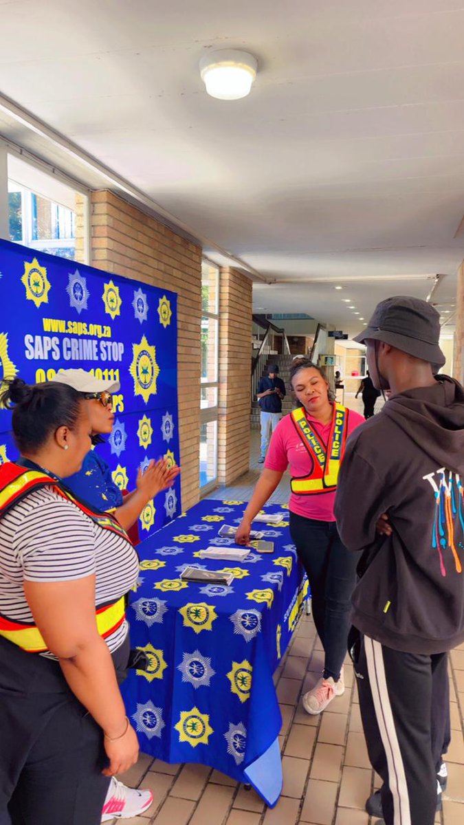 SAPoliceService's tweet image. #sapsEC As part of #CampusSafety, a “First Things First” Student Safety Awareness Campaign was held at Nelson Mandela University’s North Campus on 5 March 2026.

The initiative, which was led by NMU Health and Wellness in partnership with Humewood SAPS and SANBS, focused on
