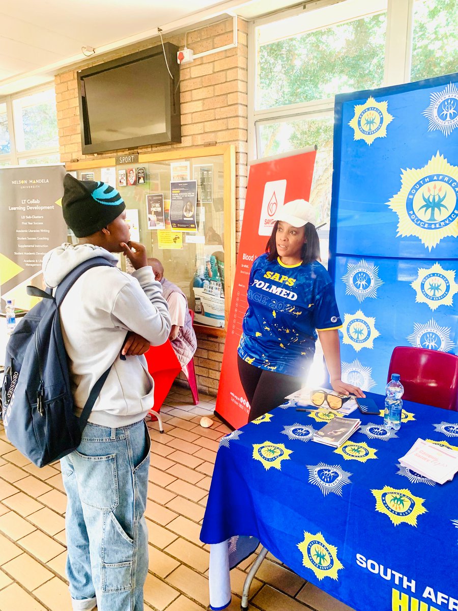 SAPoliceService's tweet image. #sapsEC As part of #CampusSafety, a “First Things First” Student Safety Awareness Campaign was held at Nelson Mandela University’s North Campus on 5 March 2026.

The initiative, which was led by NMU Health and Wellness in partnership with Humewood SAPS and SANBS, focused on