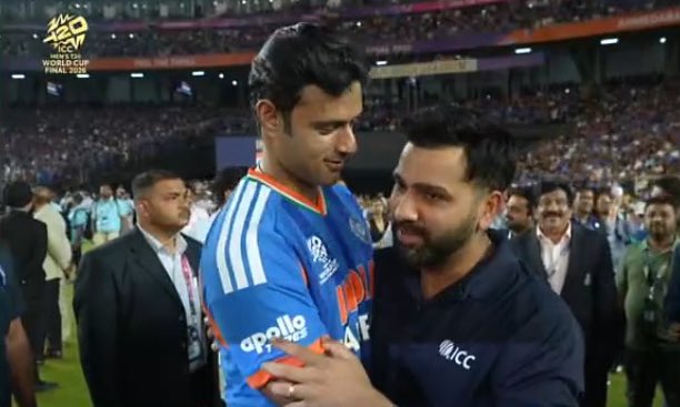 Kuldeep Yadav and Shivam Dube hugging Rohit Sharma. 🥹❤️