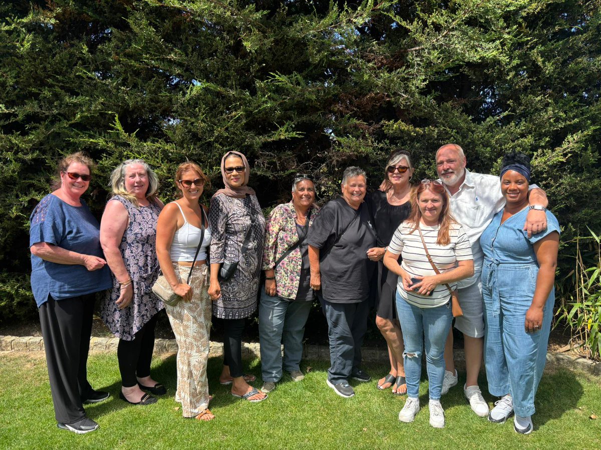 Join our Fostering Together Walk and Talk on Friday 20th March at 11.30 at Hall Place 

No pressure, just a friendly chat to learn, ask questions &amp; connect. 💚

More details 👉bexley.gov.uk/events/fosteri…

#FosteringTogether #Bexley #WalkAndTalk #MakeADifference