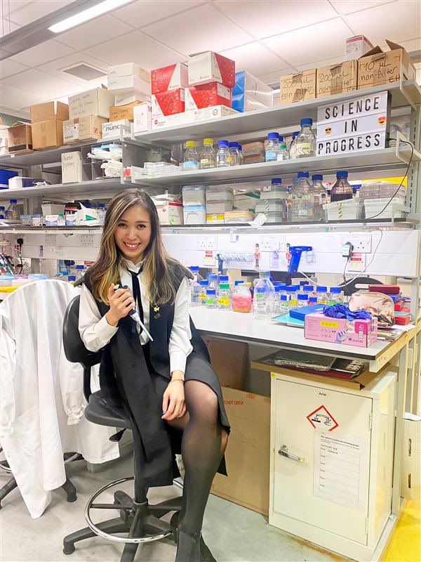 GambitBio's tweet photo. 🔬 Happy International Women’s Day from GambitBio! 🌍✨
 
We’re celebrating the women behind our mission to transform cancer detection.
Here’s to lifting each other up, building bold ideas, and creating breakthroughs that change the world. 💪✨

#InternationalWomensDay https://t.co/rEuZJFY1Vz