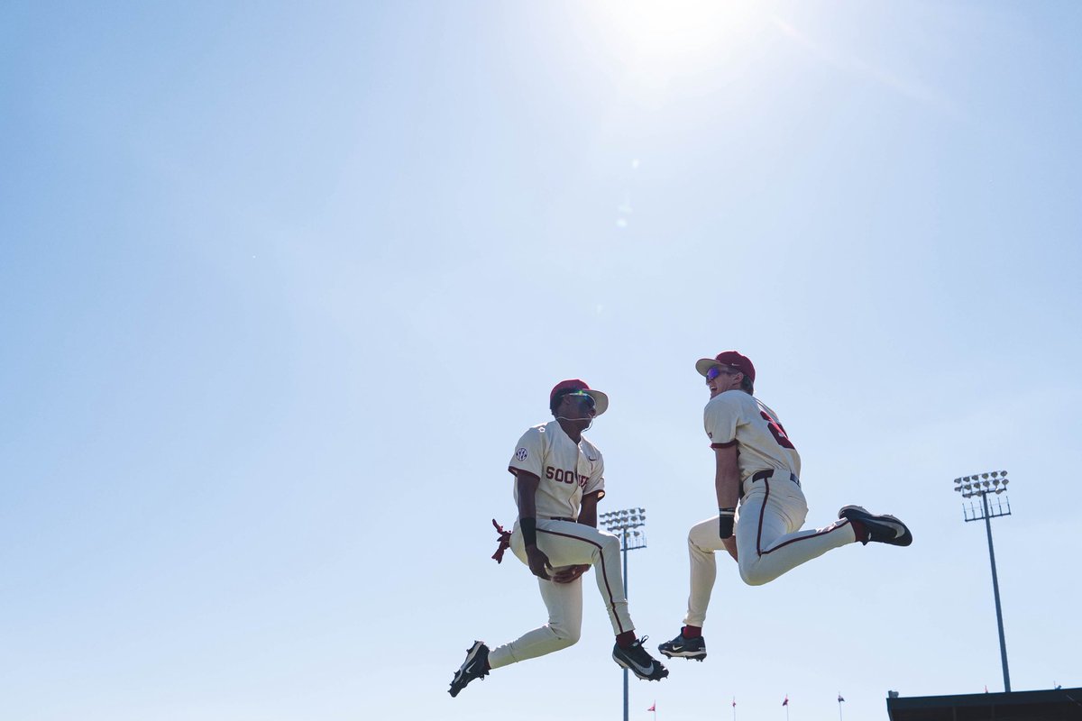 OU_Baseball's tweet photo. sun came out to play ☀️ https://t.co/uNJThpgG0O