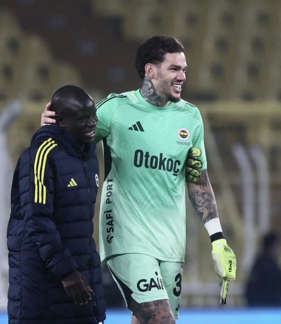 Variante Ascari #SiktirgitDevin tweet media