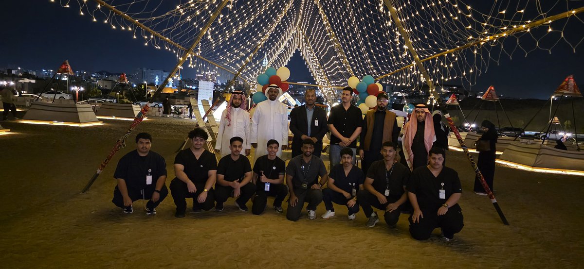 FAMS_UQU's tweet photo. أقامت كلية العلوم الطبية التطبيقية ممثلة في قسمي علوم التأهيل الطبي والتغذية الإكلينيكية بالتعاون مع إدارة العمل التطوعي والمسؤولية المجتمعية فعالية "نحو صحة أفضل" بهدف نشر الوعي الصحي في شهر رمضان المبارك. https://t.co/xHHbHrt269