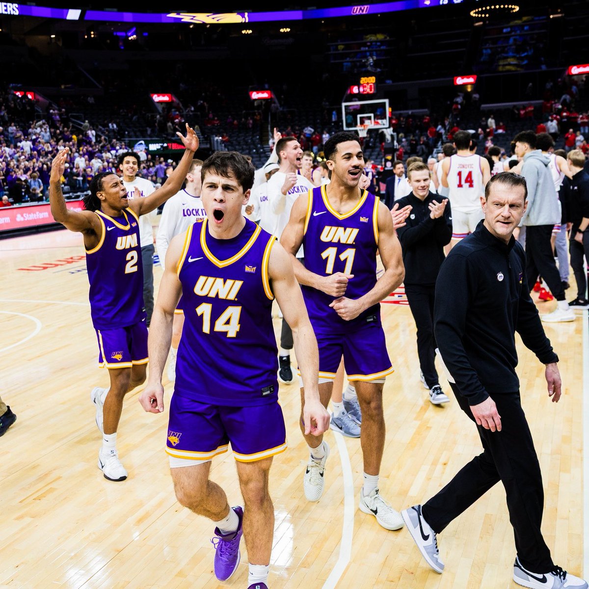 Ryan Hammer🔨 tweet media