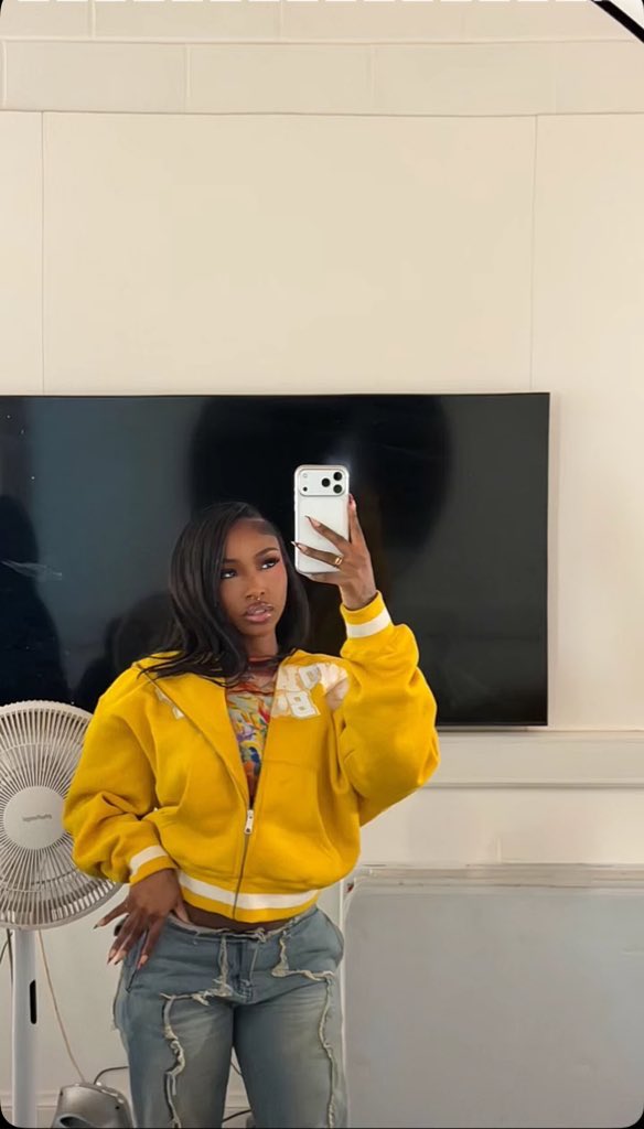 Berv of USA 🇺🇸 tweet media