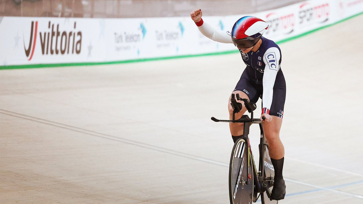 LOOK Cycle tweet media