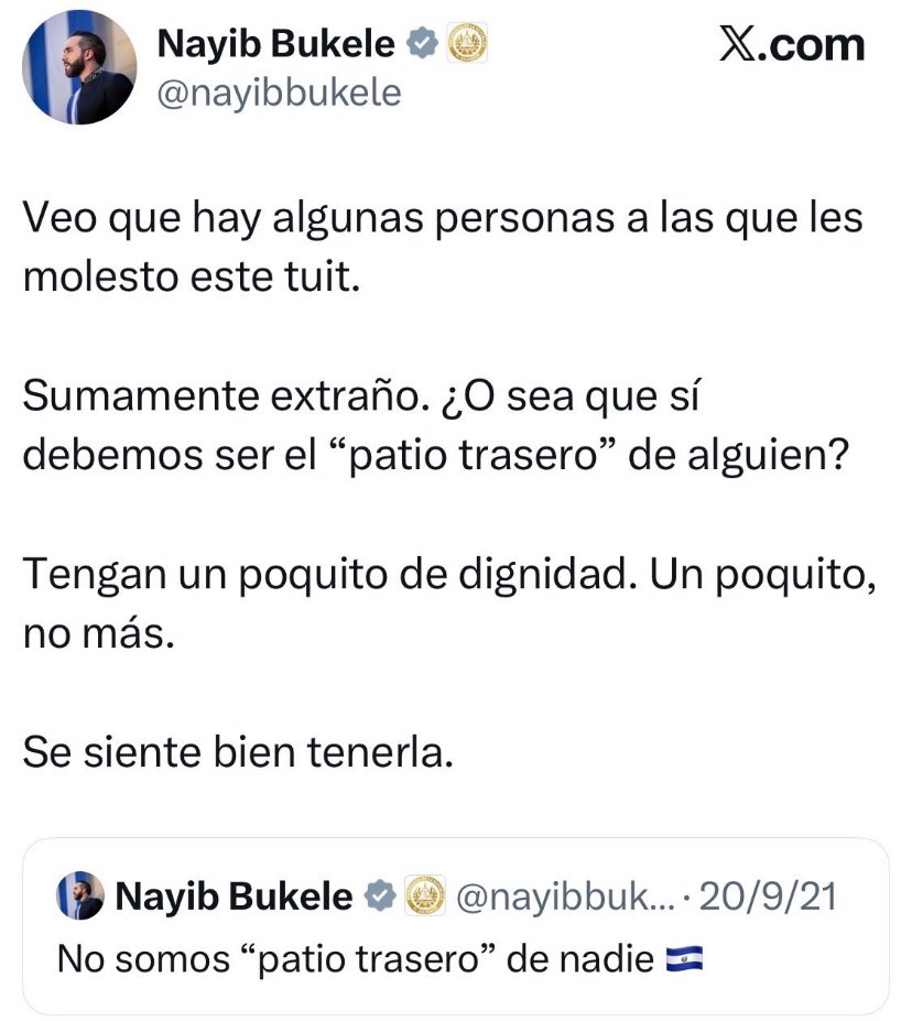 soygio_sv's tweet photo. @paizsv7 Lamiendole las nalgas al maje de Trump, este Nayib es más pendejo que quien lo defiende. Opsss!! Te lastime. Ya va a ladrar. https://t.co/HzR3i3KwgQ