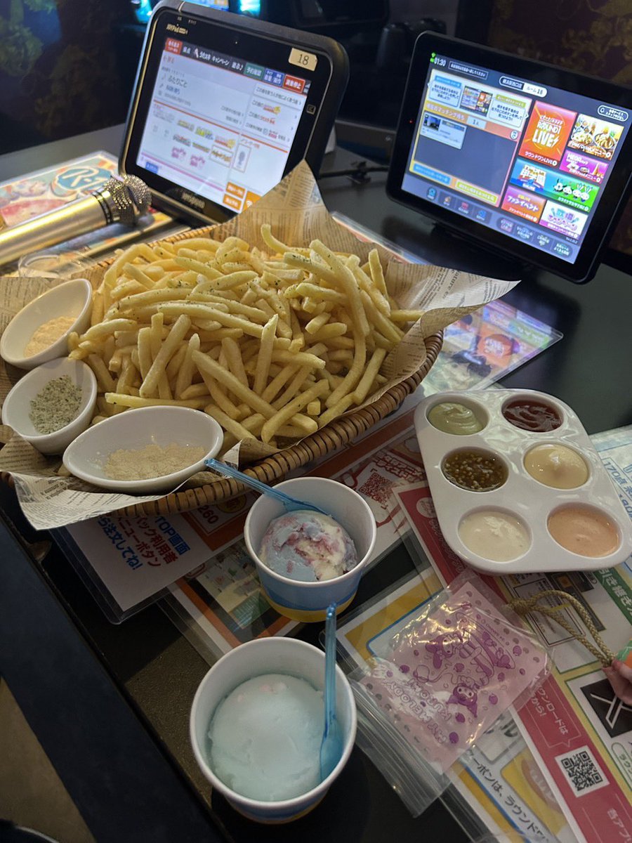 xu_cu_'s tweet photo. ⋆┈┈┈┈┈┈┈┈┈┈┈┈┈⋆

荒野マイクラ雀魂
団体とかゲリラ誘ってくれる人🙋‍♀️

 20↑ VC× discord◎
♡.RTでお迎えいきます🤍

#荒野行動してる人と繋がりたい 
#荒野行動している人と繋がりたい
#荒野女子 #荒野女子と繋がりたい 
#荒野男子と繋がりたい 

⋆┈┈┈┈┈┈┈┈┈┈┈┈┈┈⋆ https://t.co/RMJgVVrS6m