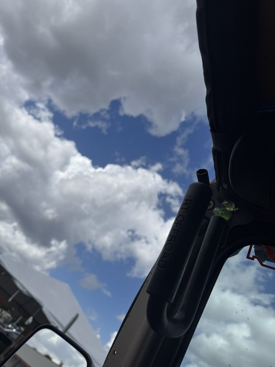 Central Florida Couple tweet media