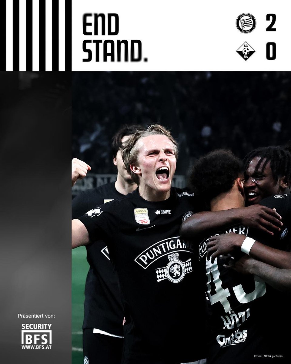 SKSturm's tweet photo. Heimsieg! 🖤🤍 #sturmgraz #AdmiralBL #STUALT
__________
STU 2:0 ALT |⏱️90+4' https://t.co/ZIrR60nEA6
