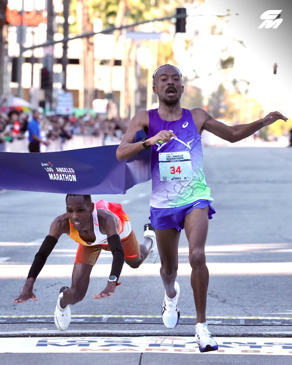 CitiusMag's tweet photo. City of Comebacks!! 🤩

American Nathan Martin closes out a heroic final sprint and big negative split to win the 2026 LA Marathon in 2:11:18, just 0.18 SECONDS ahead of runner-up Michael Kamau.

Martin split 66:18-65:00 to reel in Kamau, the second year in a row a U.S. runner took the win after Matthew Richtman in 2025.