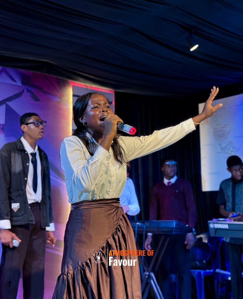 TLCC_WORLDWIDE's tweet photo. NECESSITY OF FAVOUR:
1. The favour of God makes life well for you, even in the well (Gen 39:22 ~ 23 NLT).

2. The favour of God helps a man who is going through a mess to not be messed up.

3. The favour of God causes your request to be granted and you’re not taken for granted. https://t.co/5UdKtDaaHh