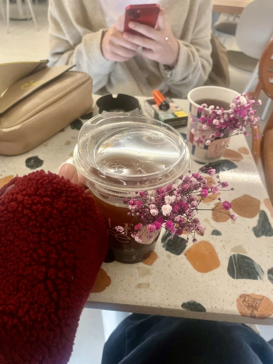 kadınlar günümüz kutlu olsun ciceklerimmmmm 💓