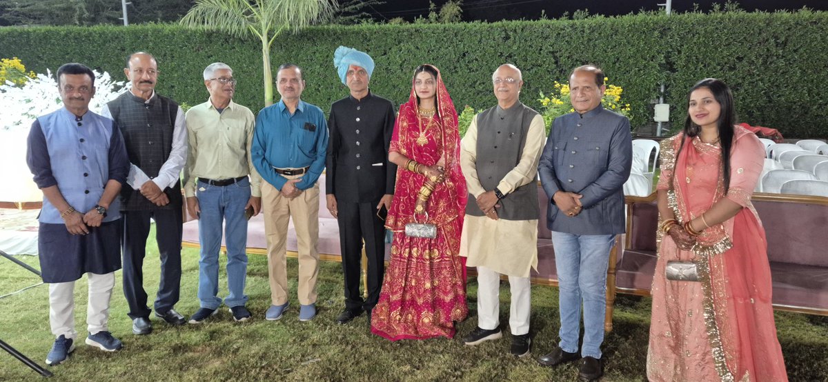 IKJadejaBJP's tweet photo. આજે ધ્રાંગધ્રા  શિવ પાર્ટી પ્લોટ (સુરેન્દ્રનગર રોડ ) ખાતે શ્રી હરદેવસિંહ રાણા ના દીકરીબા ના લગ્ન પ્રશંગે  ઉપસ્થિત રહ્યા. https://t.co/fcY5EaPnhs