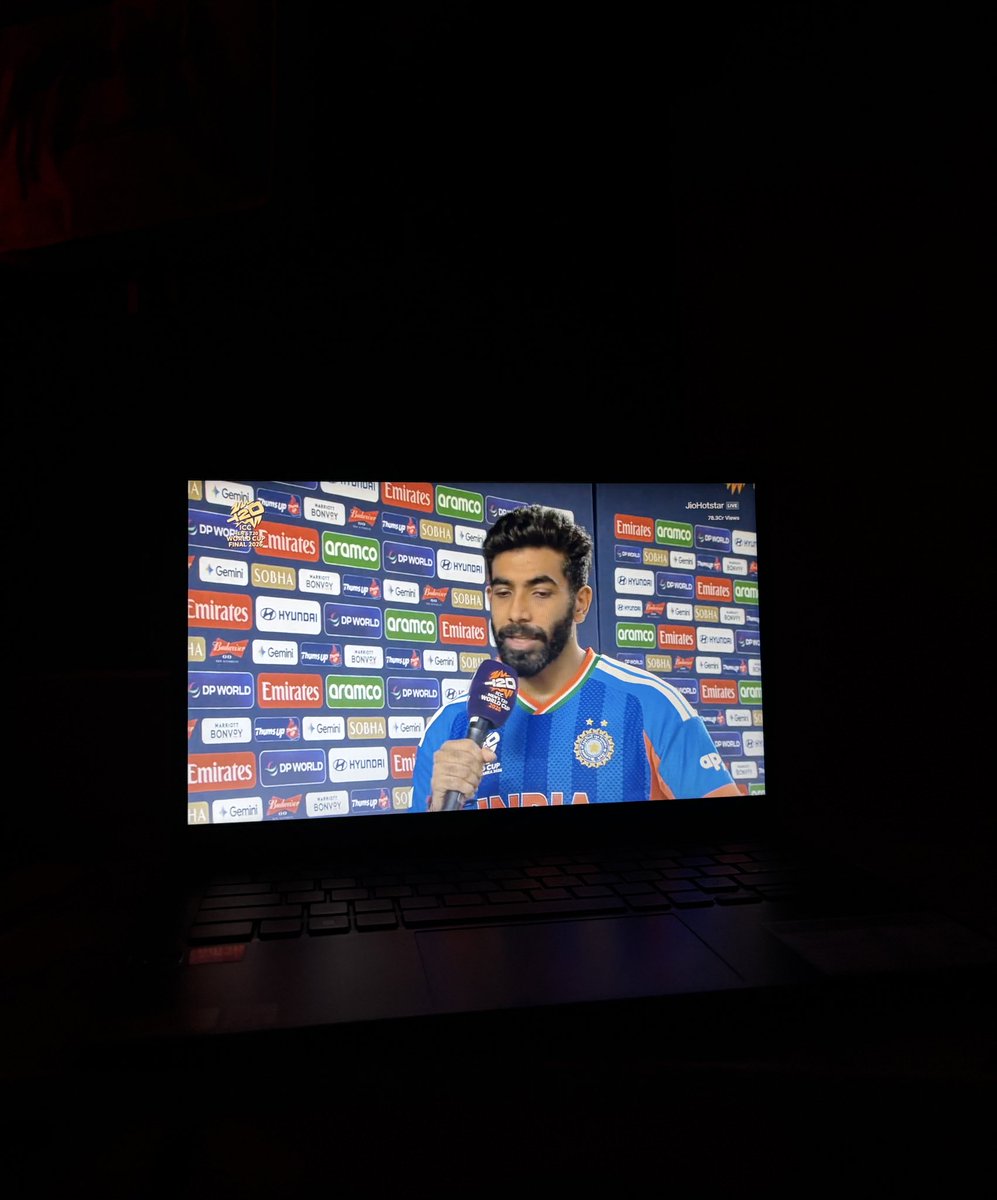 AyushShahi0's tweet photo. #jaspritbumrah jaisa koi nhi
🇮🇳💪🏻🫶🏻 https://t.co/JcLKYJ1UQF