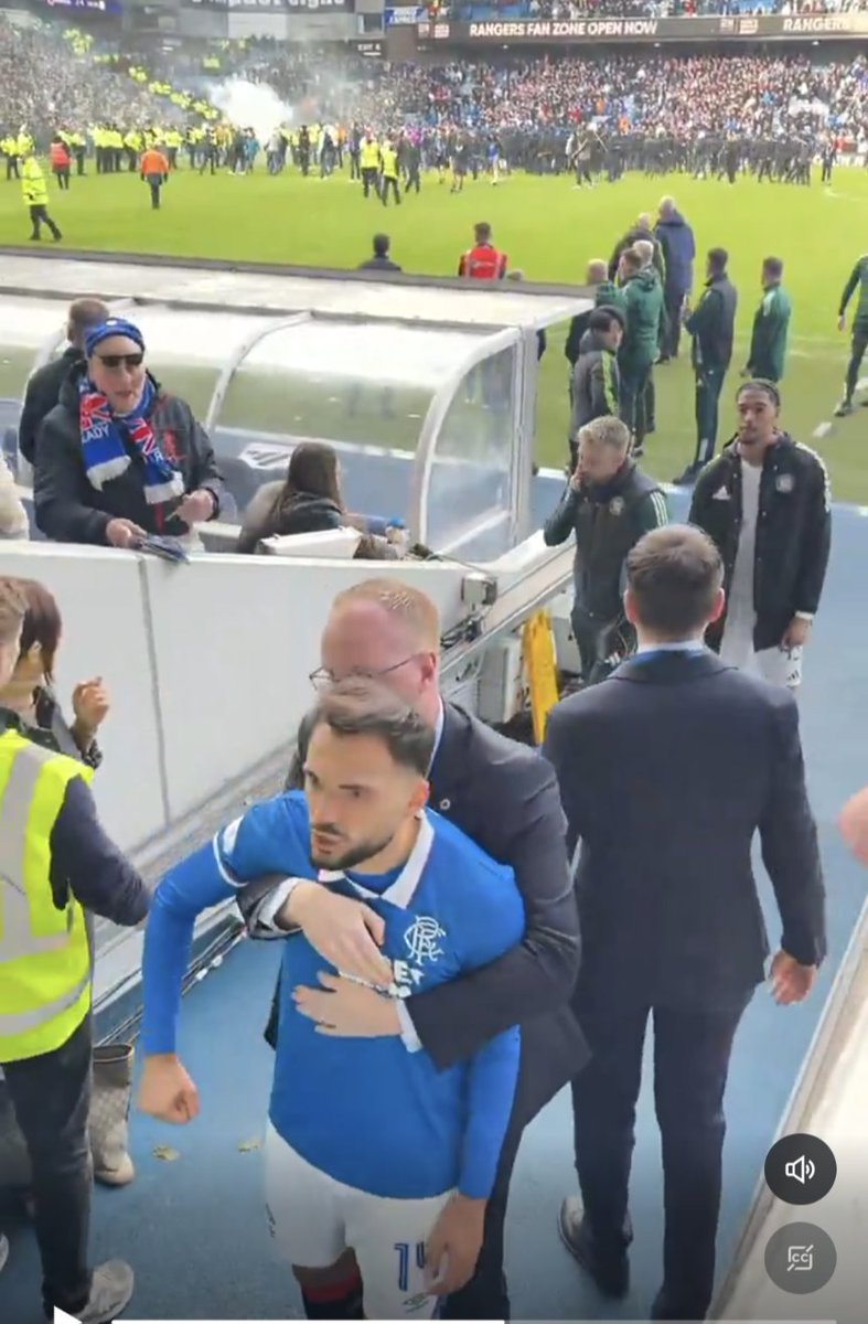 Boristhehead tweet media