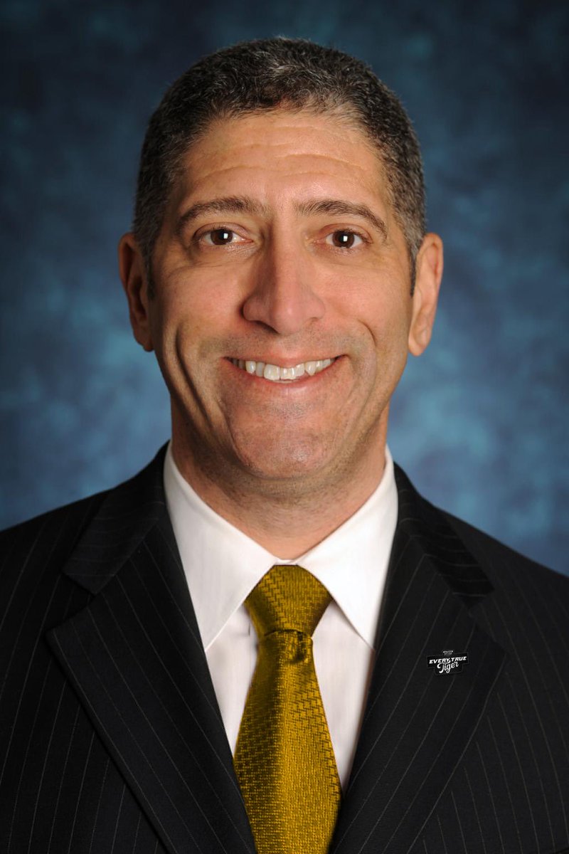 Mario Moccia tweet media