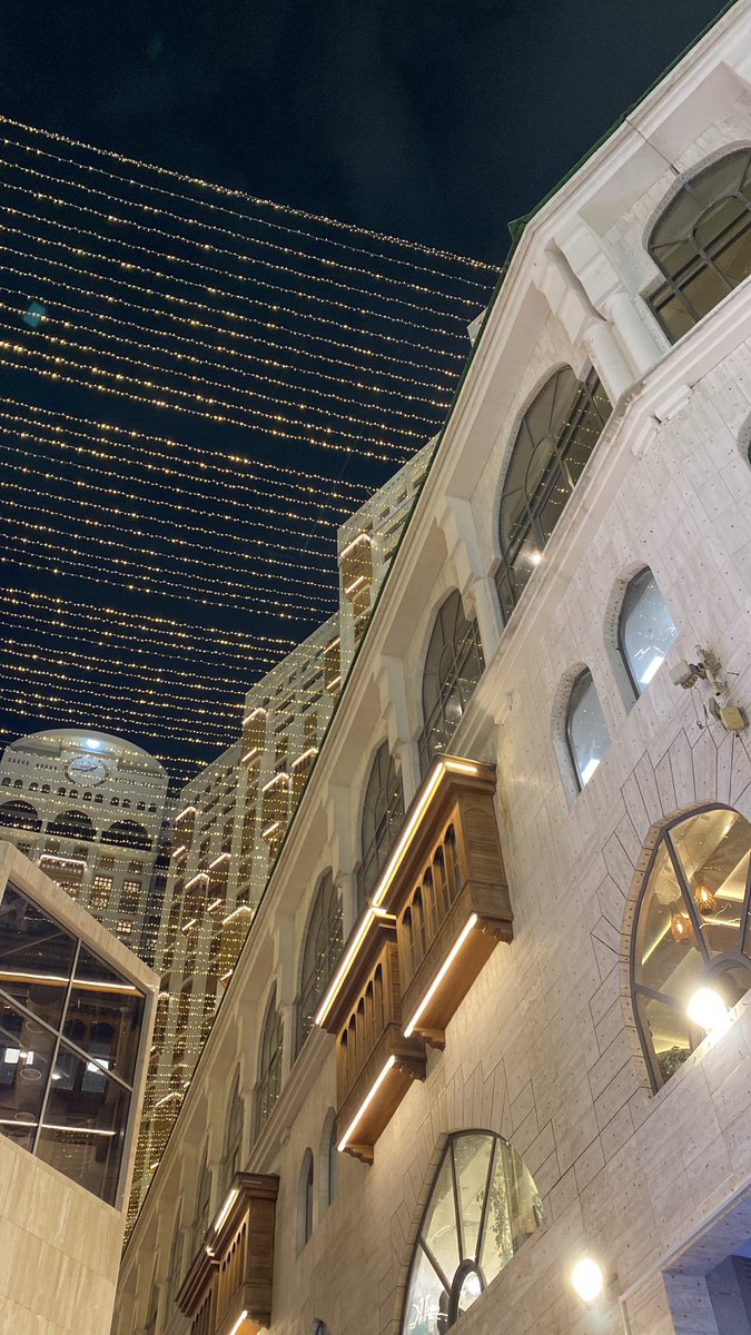 Rahii_77's tweet photo. اللهم صب علينا الخير صبا صبا .. خير ماله اخر 🤍🤲🏻 https://t.co/eFlEPNoDrd