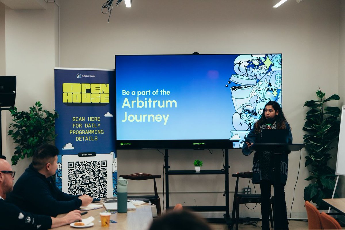 Arbitrum tweet media