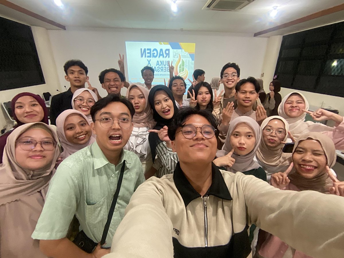 aya 𑣲⋆˚ tweet media