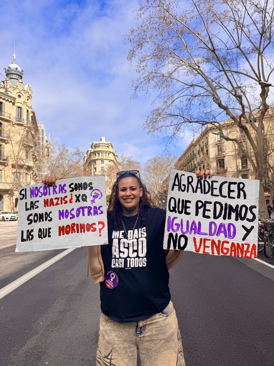 _alejacastello's tweet photo. #8M #feminismo #pancartas https://t.co/IFbymDxN7U