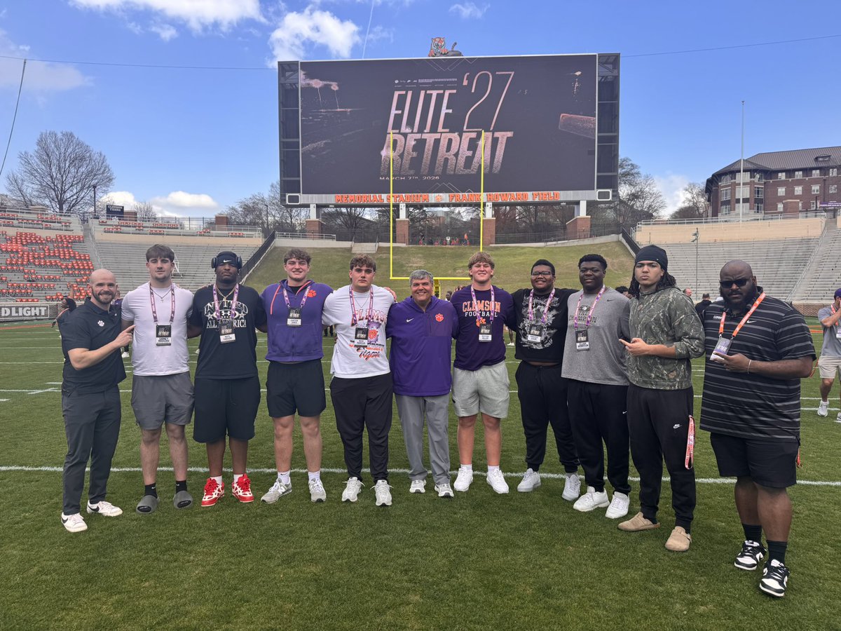 Carter Jones tweet media