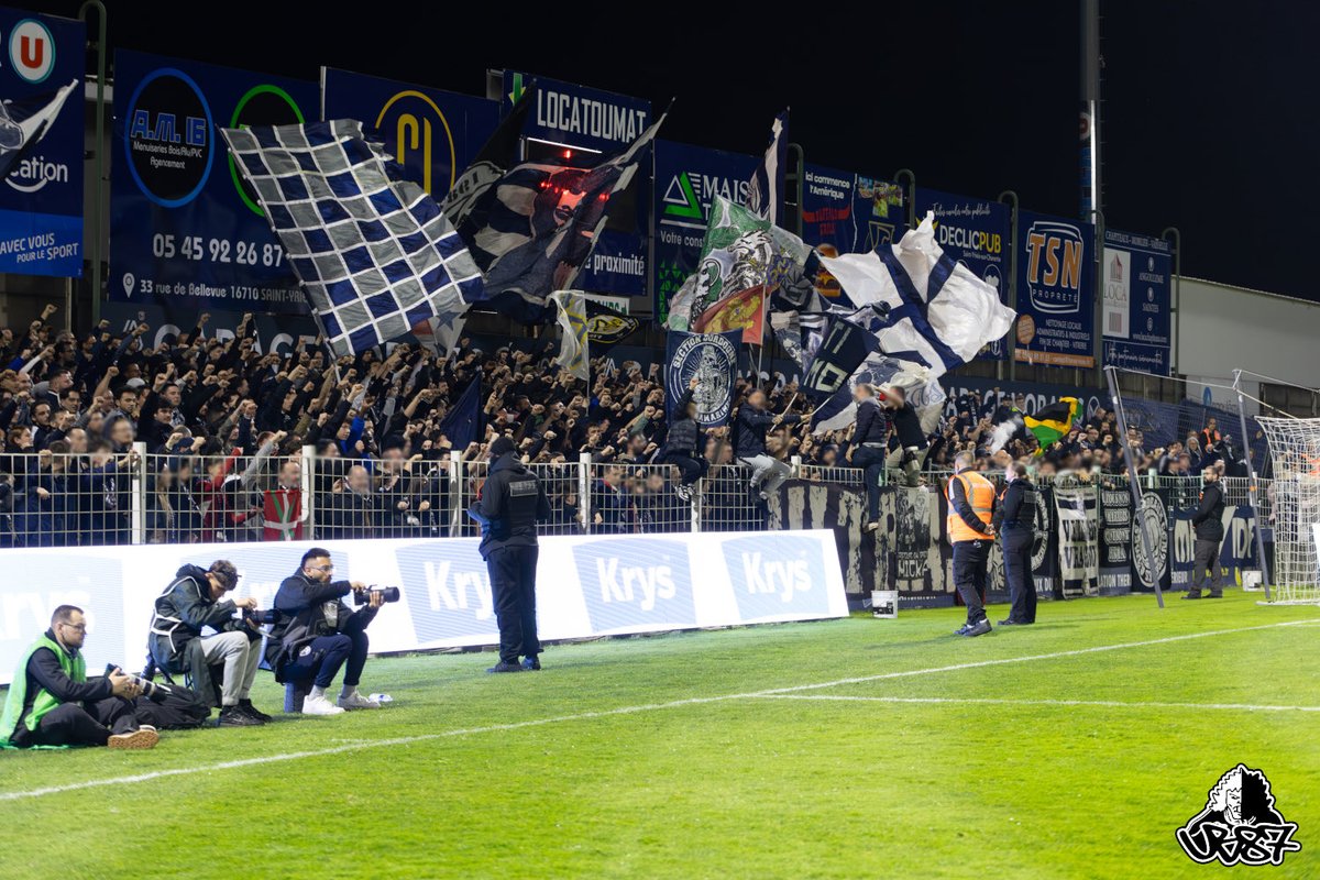 Ultramarines Bordeaux 1987 tweet media