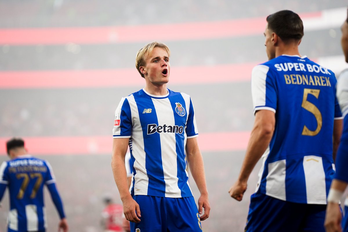 FC Porto tweet media