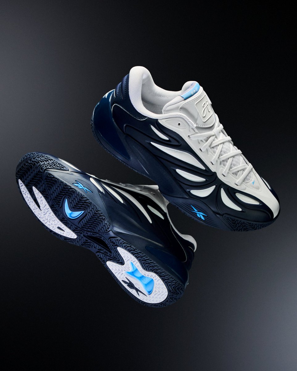 Reebok Angel Reese 1 "Navy Halo" 😇

🗓️ March 13th
🏷️ $130