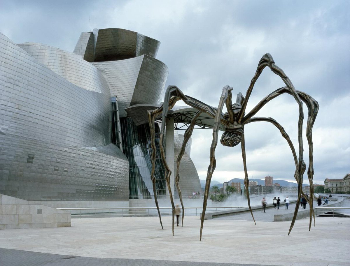 Maman by Louise Bourgeois (1999)