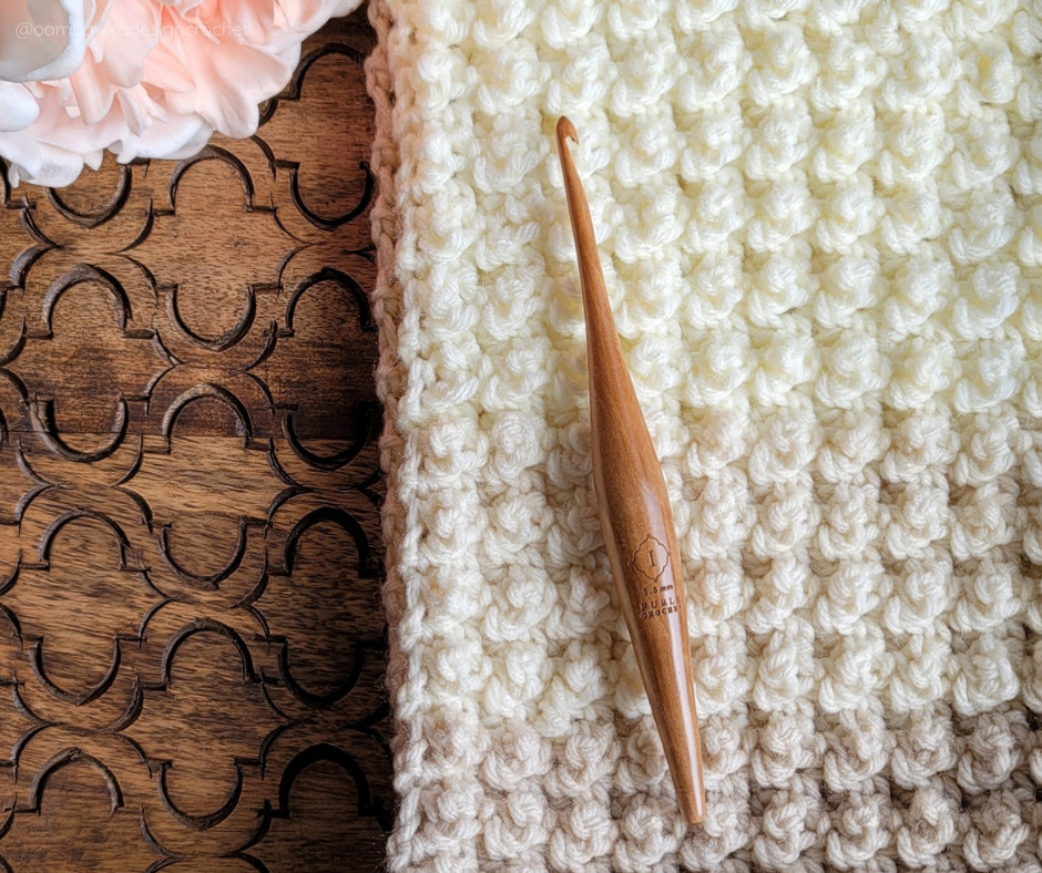 OombawkaDesign's tweet image. 2021 Internal Chaos Scarf Pattern
April 2021 Scarf of the Month CAL Pattern.
Yarn: Caron Jumbo Ombre Yarn. Medium Weight Yarn [4]
Hook: Furls Streamline Wood 5.5 mm (I)
#yarnspirations #caron #furls #furlscrochet #crochetpattern #scarfofthemonth
Free Pa... bit.ly/3eh8e31