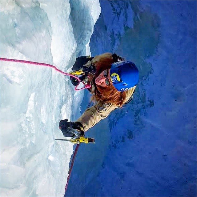 Icicle Mountaineering tweet media