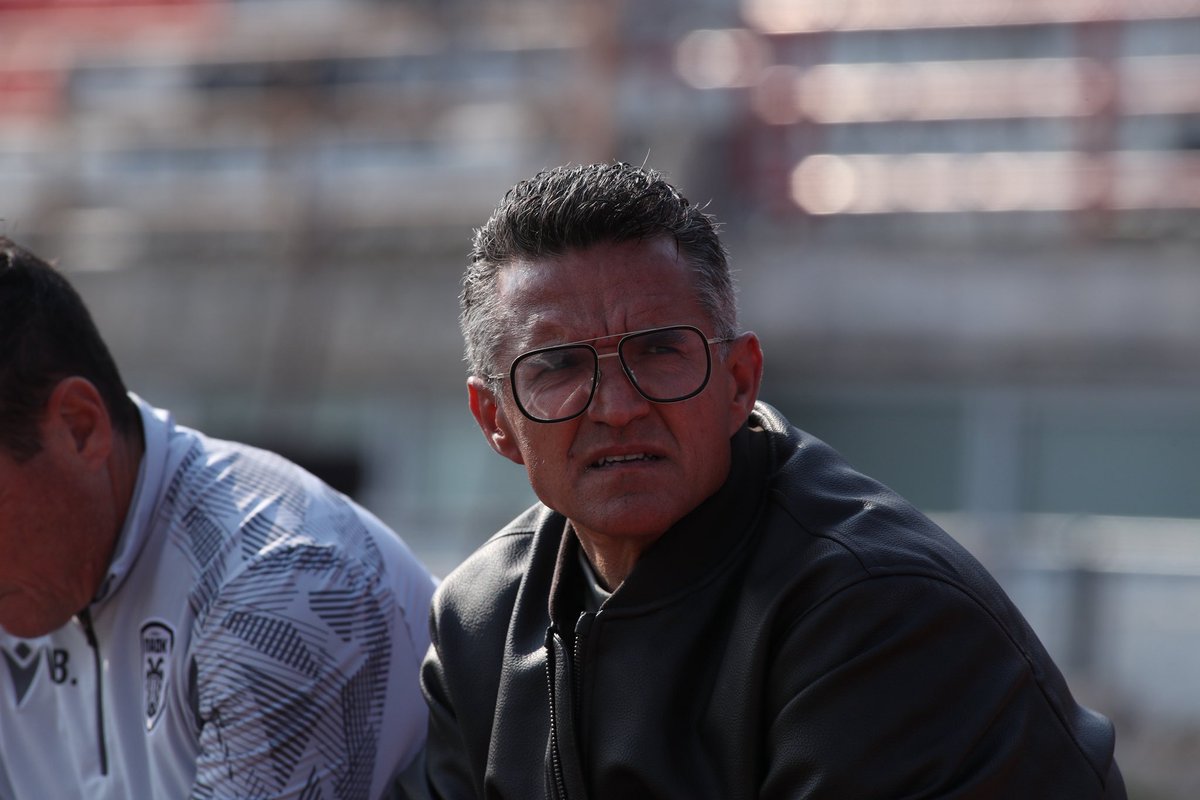 Dani Ponz 👓 tweet media