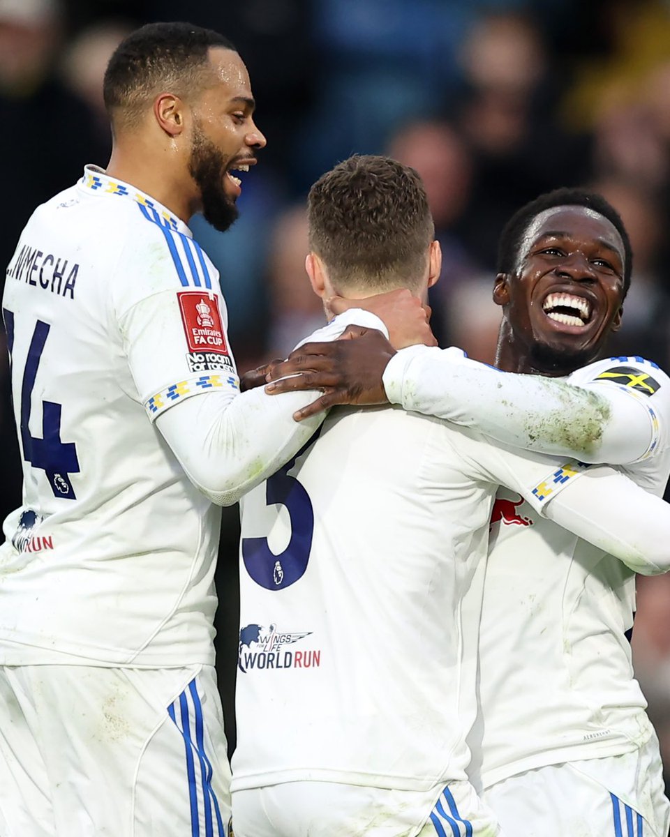 For the first time since 2002/03, <a href="/LUFC/">Leeds United</a> have reached the FA Cup quarter-final! 👏

Sean Longstaff, Gabriel Gudmundsson and Joel Piroe score in a 3–0 win against Norwich ⚽