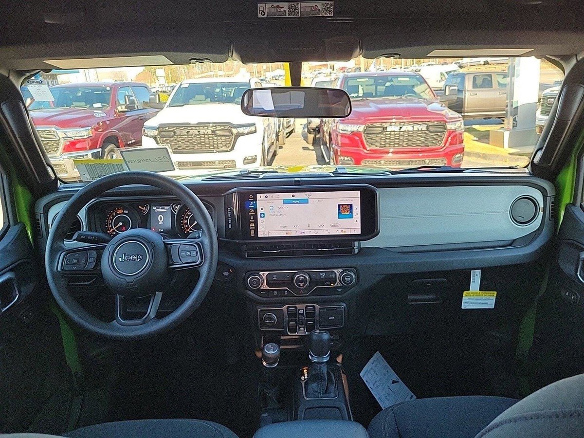 FieldsAuto's tweet image. Adventure-ready and daily-drive friendly. Check out this new 2025 Jeep Wrangler 4-Door Sport in Mojito Clearcoat, then explore more @ bit.ly/46P2aL9 &amp;amp; call 828-761-0704 during normal business hours tomorrow to connect with our team.

#Jeep #JeepWrangler #Asheville #NC